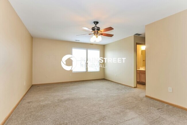 Building Photo - 3 Bedroom Pet-Friendly Home in Wentzville, MO with Main Street Renewal