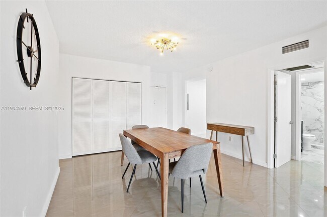 Building Photo - 1985 S Ocean Dr