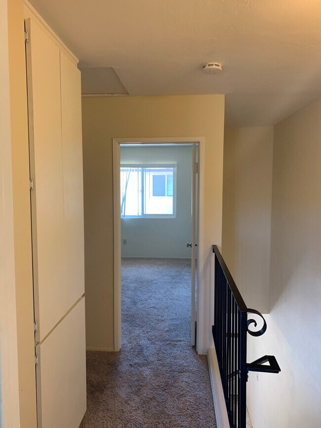 Building Photo - Cozy 2 Bed 1 Bath Home For Rent