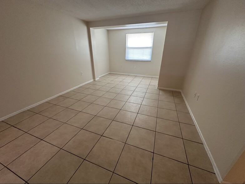 Building Photo - 7826 40th Avenue Dr W