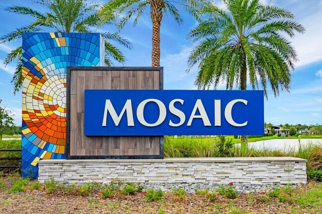 Building Photo - Luxurious Solar Powered 4 Bedroom, 3 Bath ...