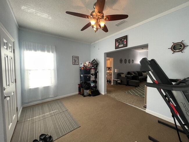 Building Photo - 1902 Mistral Ln W