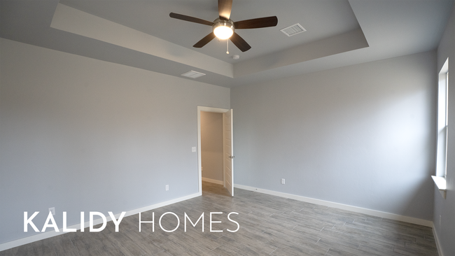 Building Photo - 307 Kirks Holw