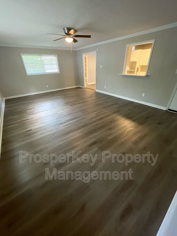 Building Photo - 941 Belvedere Dr