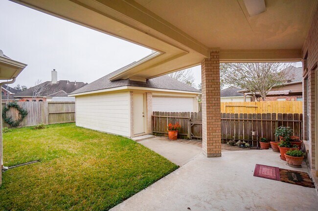 Building Photo - 9914 Clear Meadow Ln