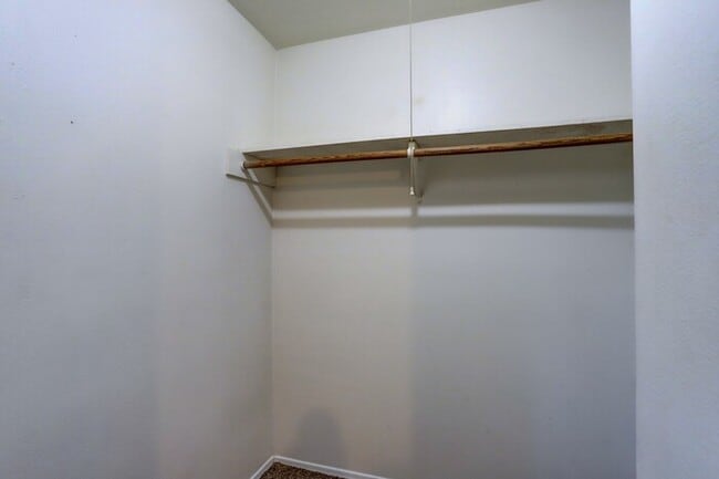 Building Photo - READY FOR YOU!! - Spacious upper 1 bedroom...