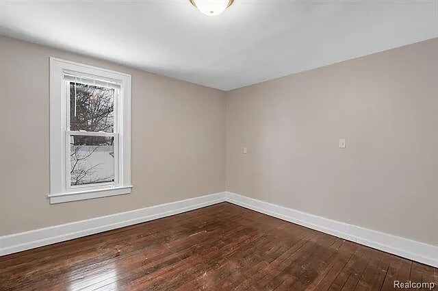 Building Photo - 22216 Park St