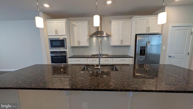 Building Photo - 13222 Lake Waterview Wy