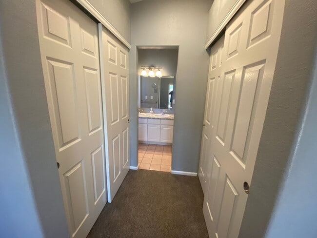 Building Photo - Beautiful 4 Home In Cottonwood area of Parker