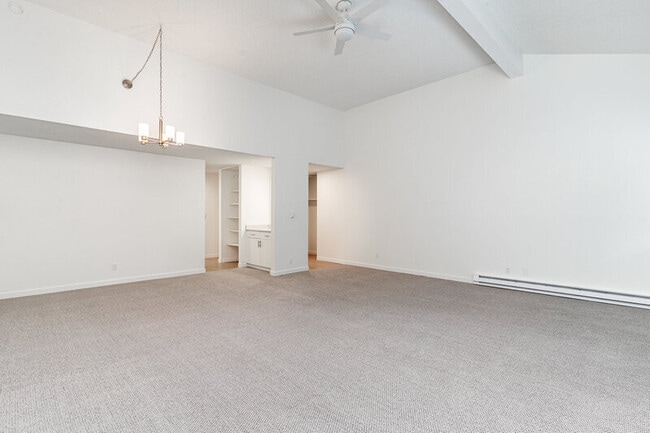 Building Photo - 6413 Sand Point Way NE