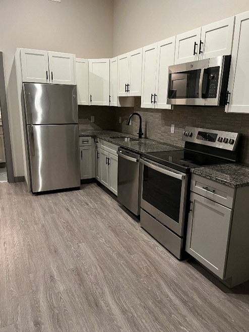 Building Photo - 56 Oak Terrace