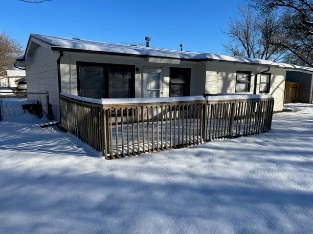 Deck - 3341 S Euclid Ave