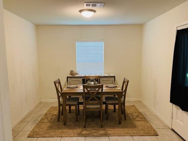 Building Photo - 1201 Lombardy Dr