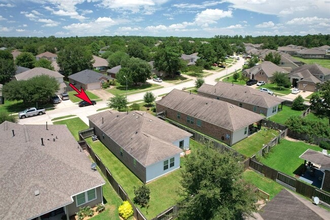 Building Photo - 30111 Saw Oaks Dr