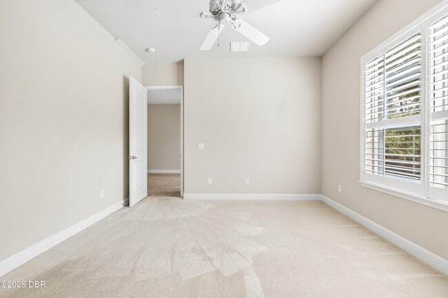 Building Photo - 802 Aldenham Ln