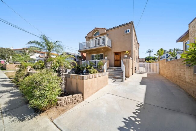 Building Photo - 3464 Carlsbad Blvd