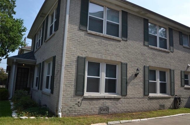 Building Photo - 1507 McDuffie St