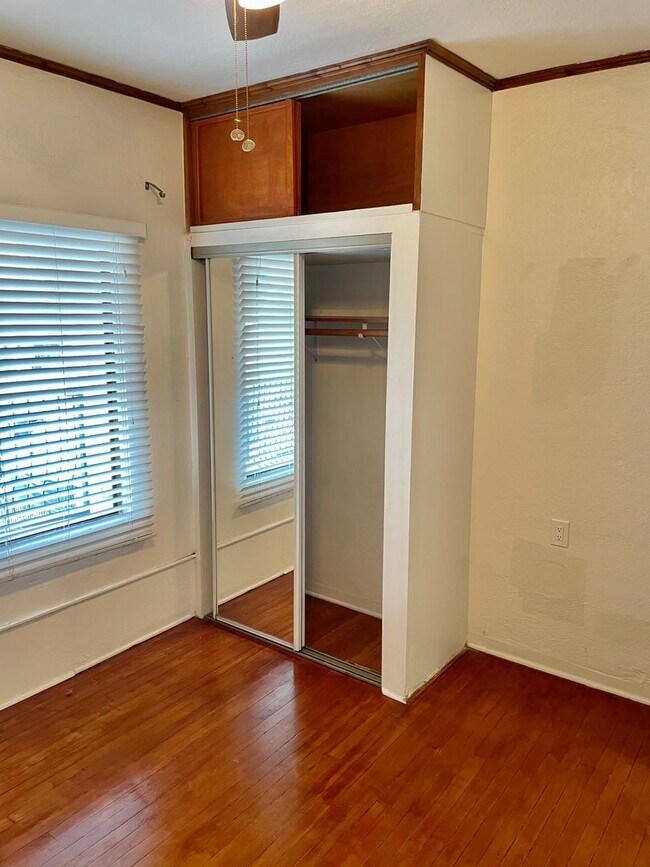 Building Photo - 1 bed 1 bath Kensington