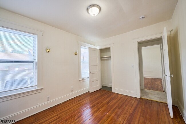 Building Photo - 175 Madison Ave