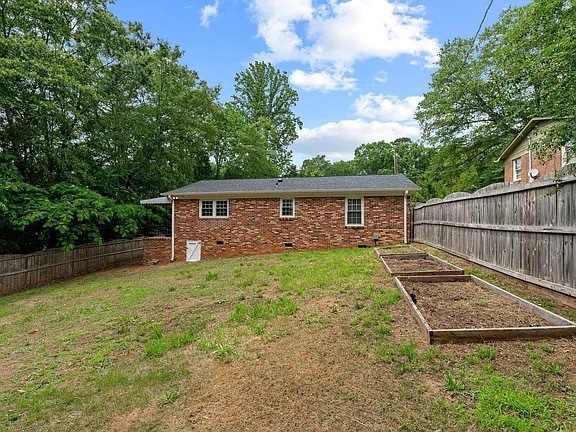 Building Photo - 117 Lockman Dr