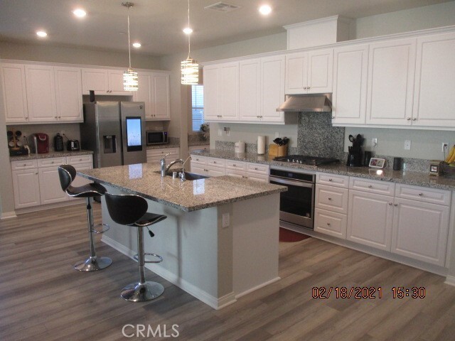 Building Photo - 34578 Running Canyon Dr