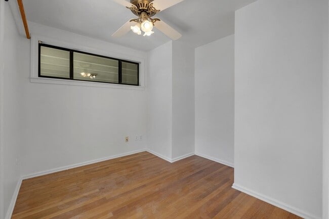 Building Photo - 1010 Cherry Laurel St