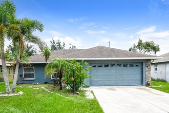 Building Photo - 5146 Old Ashwood Dr