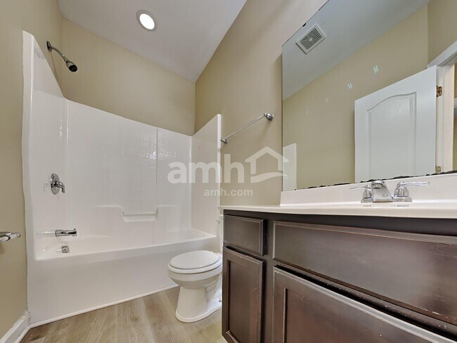 Building Photo - 1009 Turtle Dove Ln