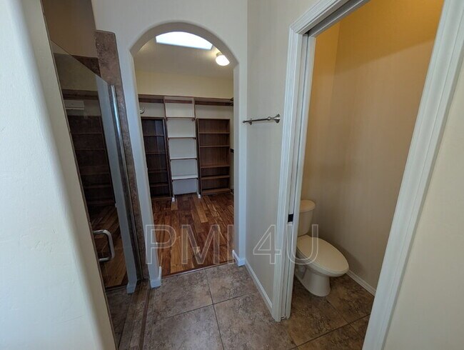 Building Photo - 6101 Eagle Eye Dr NW