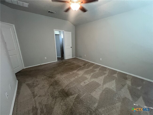 Building Photo - 2410 Moselle Ln