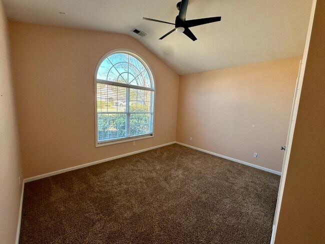 Building Photo - 45 Yonges Island Dr