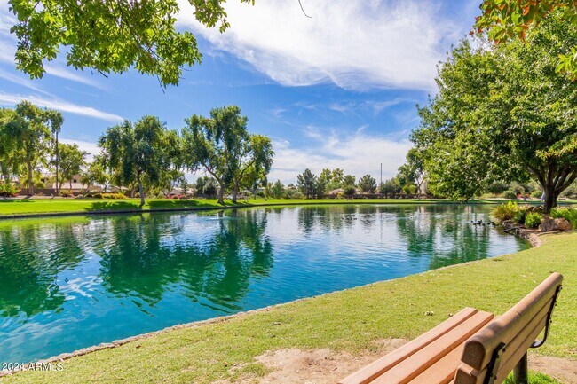 Building Photo - 4333 S Rim Ct