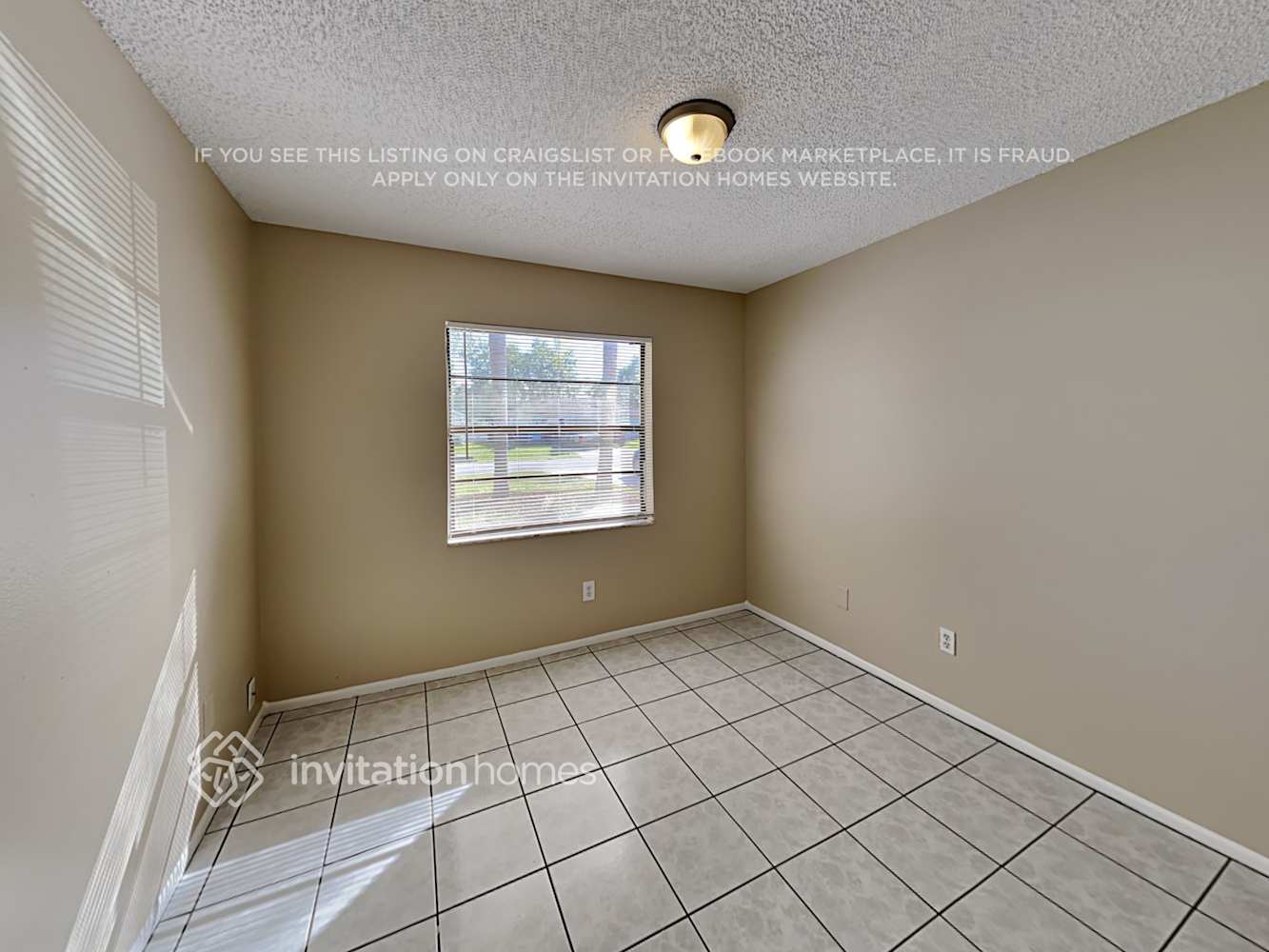 Building Photo - 3319 Fox Ridge Dr