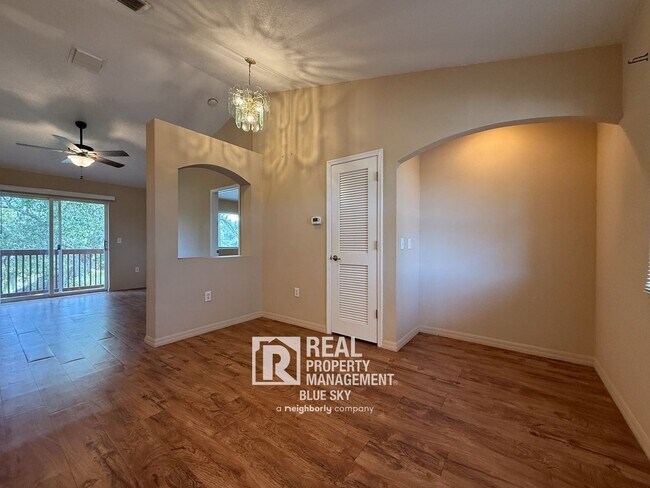 Building Photo - 9016 Shallowford Ln