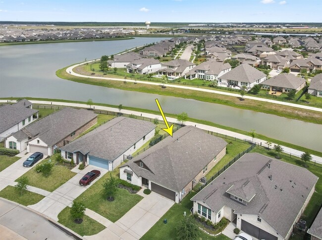 Building Photo - 2733 Arbor Edge Crossing