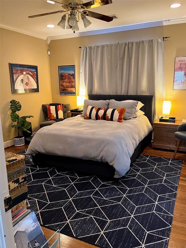 Building Photo - 2106 Colquitt St