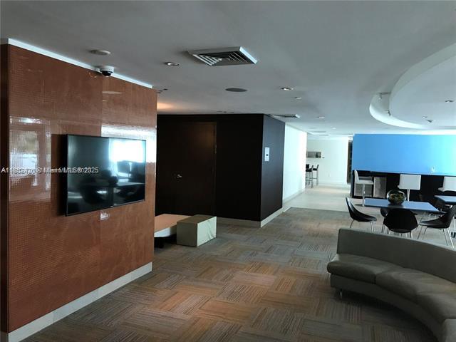 Building Photo - 951 Brickell Ave