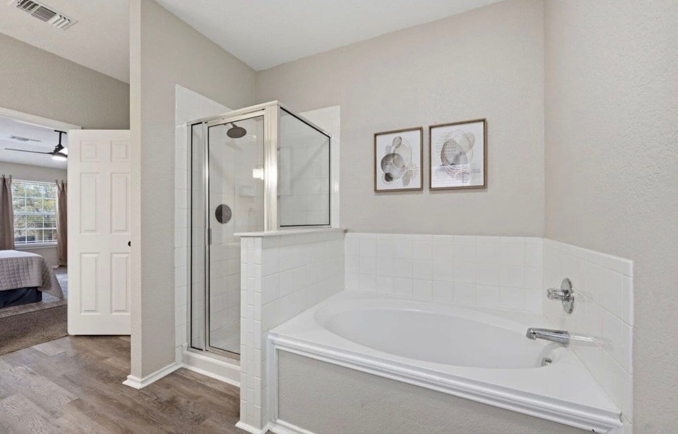 Building Photo - 10807 Indigo Creek