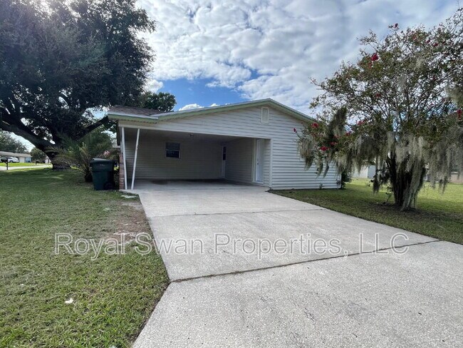 Building Photo - 303 Thornwood Way