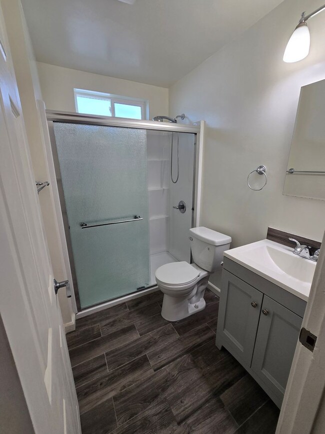 Building Photo - Single story home located in San Pablo, Ca