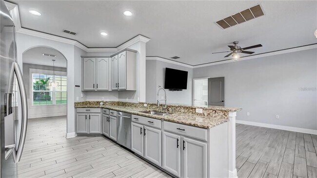 Building Photo - 3833 Siskin Dr