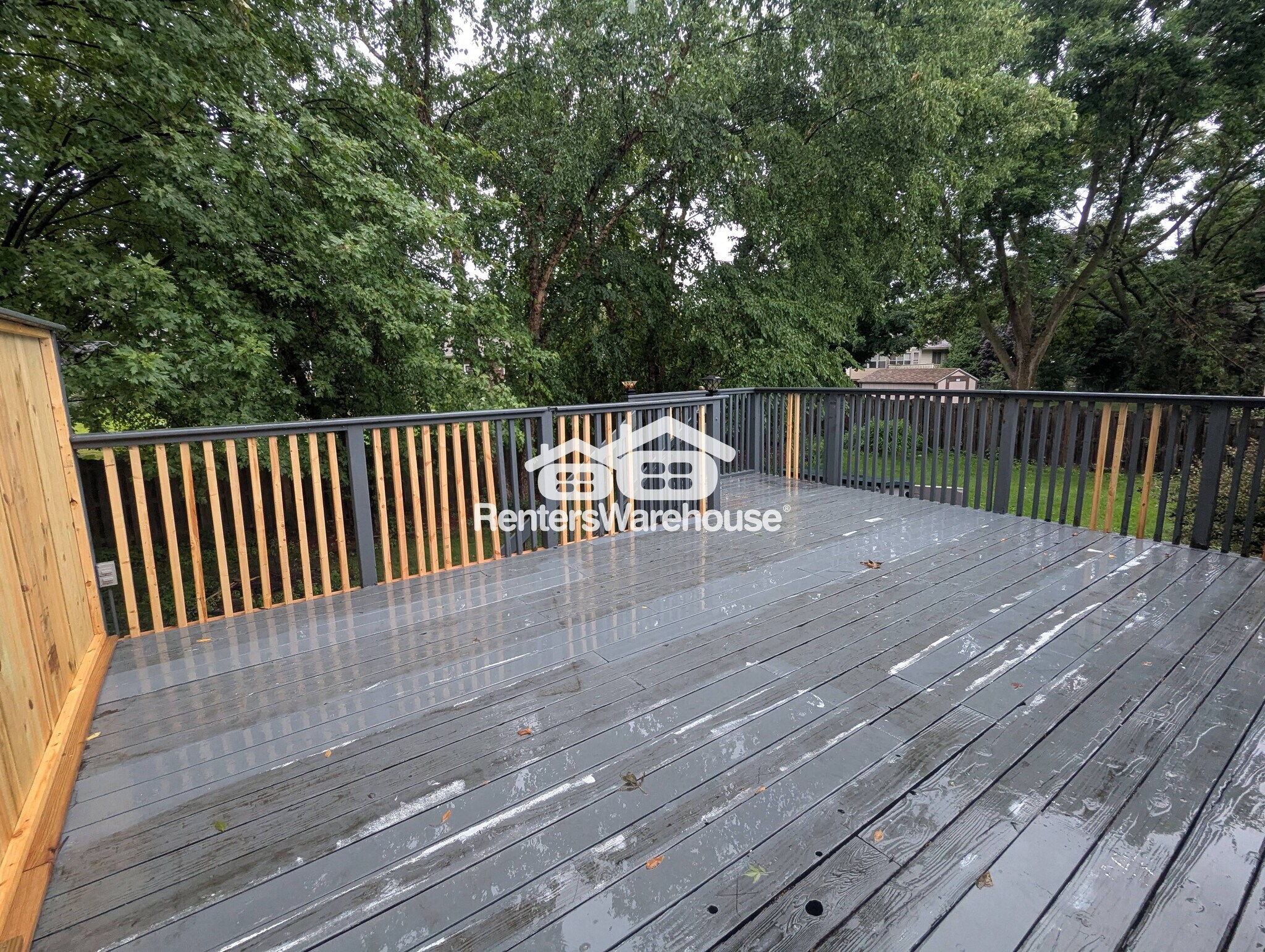 Building Photo - 1120 Westbury Cir