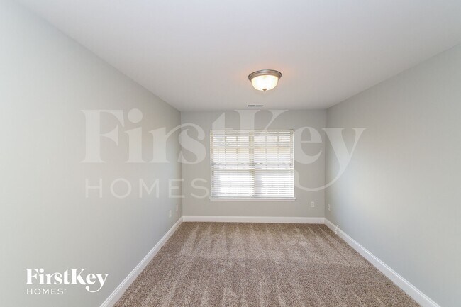 Building Photo - 125 Hidden Trace Ct