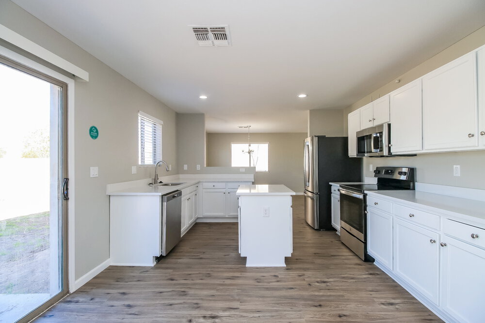 Building Photo - 1198 E Dust Devil Dr