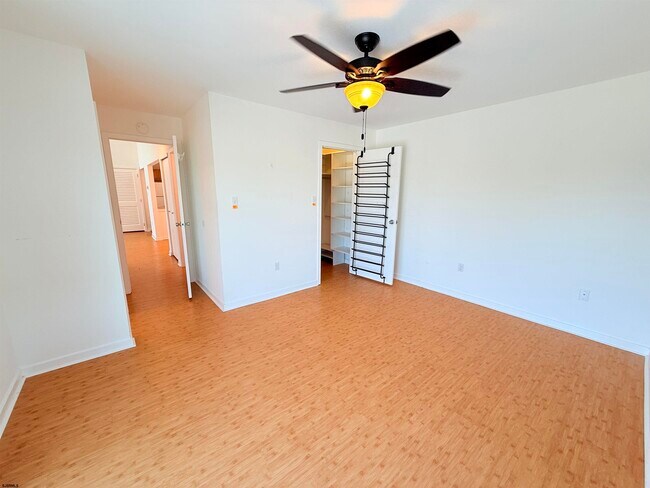 Building Photo - 376 Heather Croft