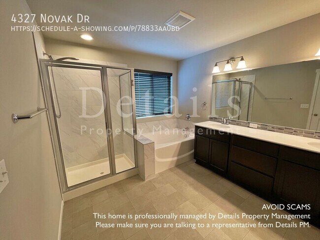 Building Photo - 4327 Novak Dr SW