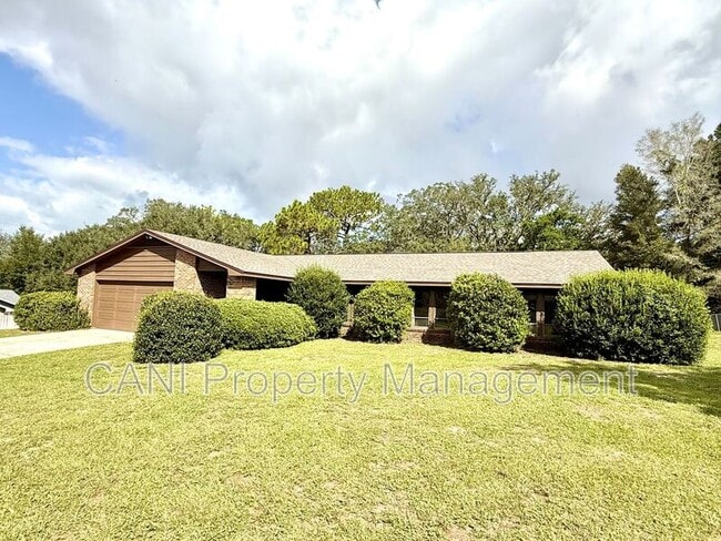 Building Photo - 733 Westchester Dr