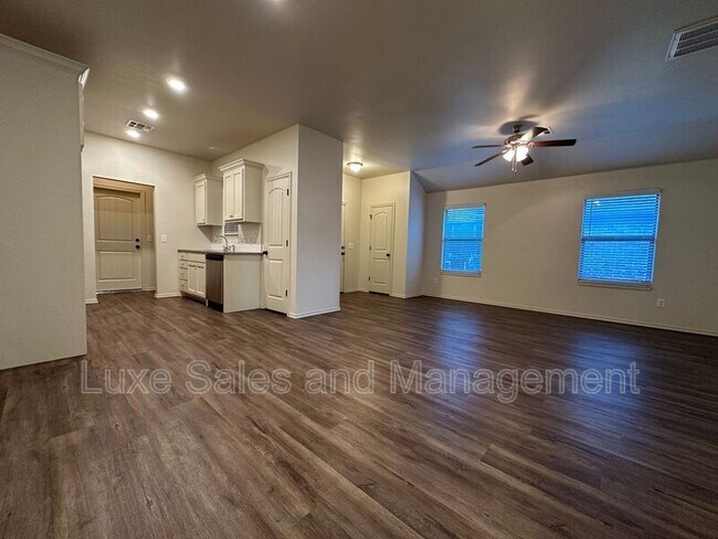 Building Photo - 412 Chalk Hill Ct