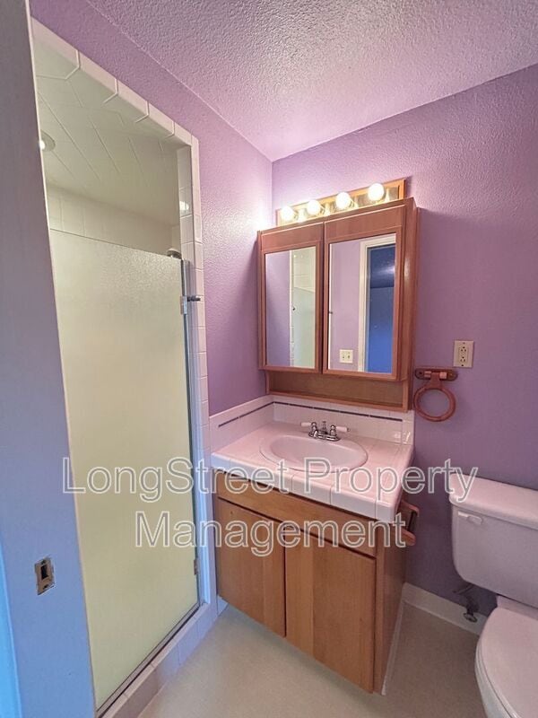 Building Photo - 2917 Takena St SW