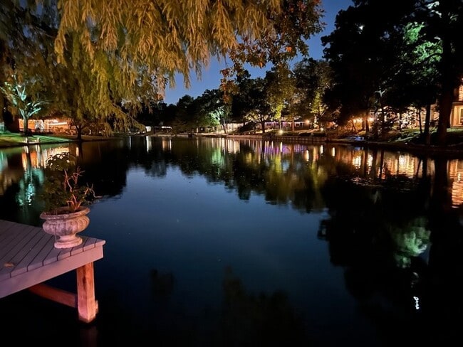 Building Photo - 12418 Honeywood Trail